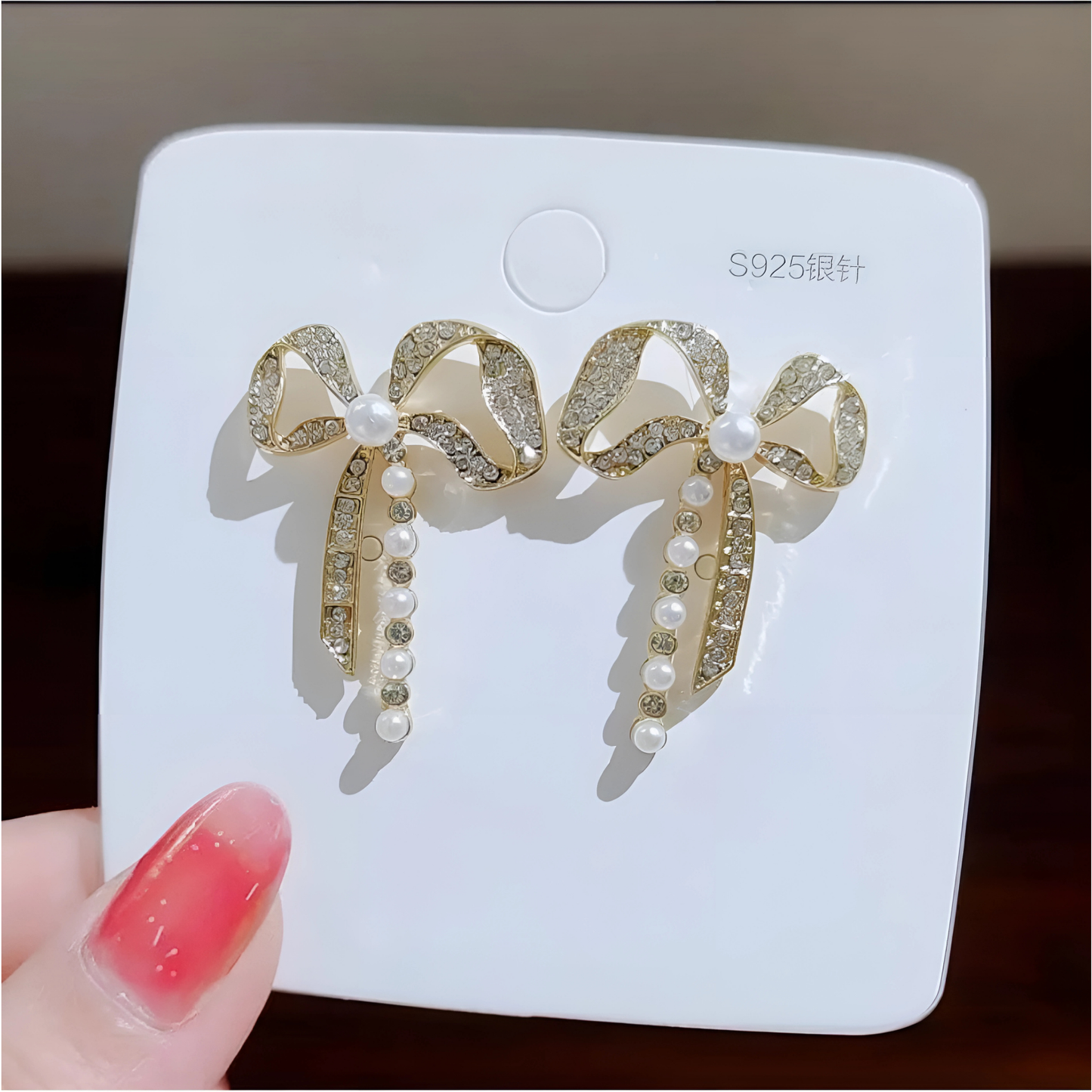 White Rhinestone Pearl Bow pattern Korean Earrings