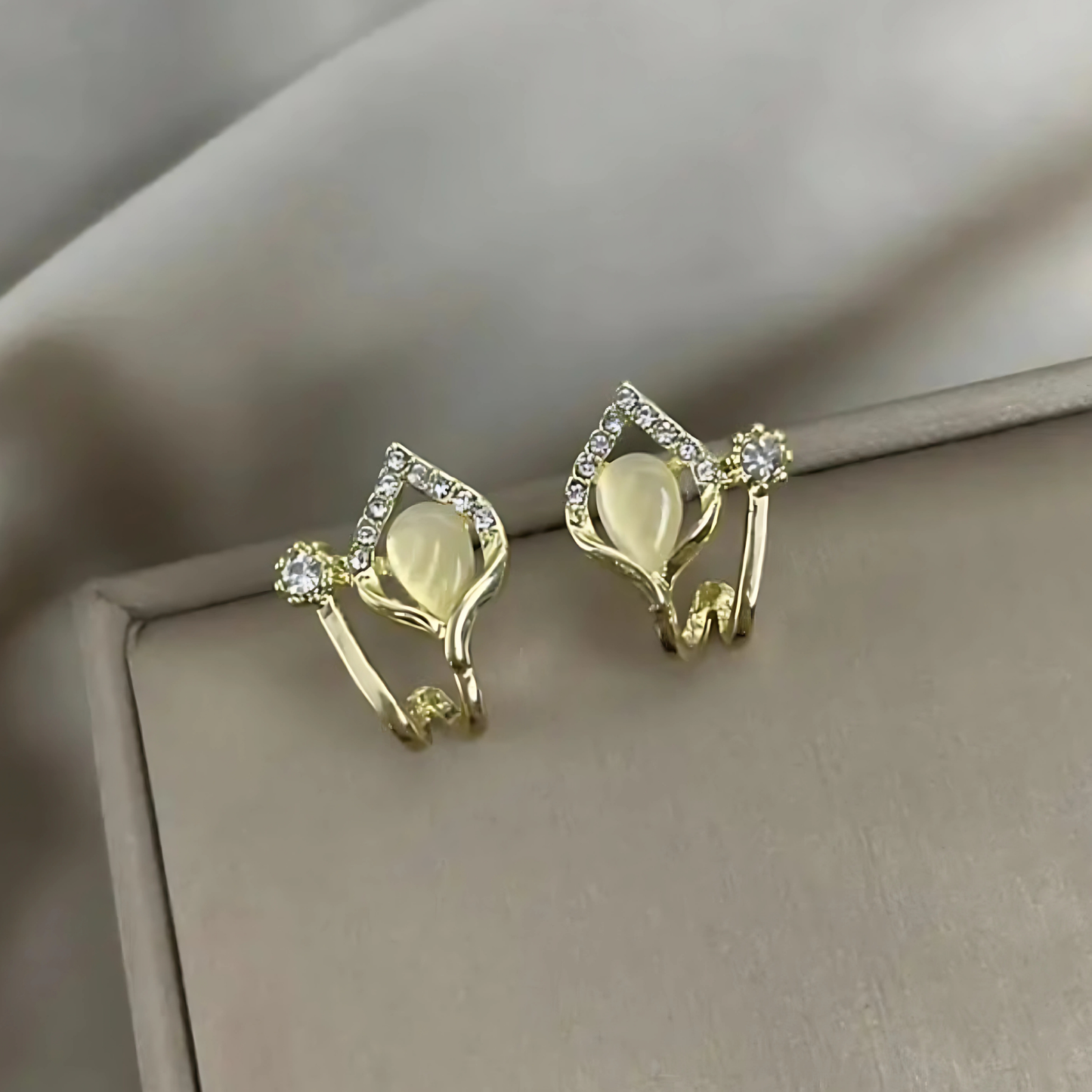 Sophisticated Gold Everyday Earrings