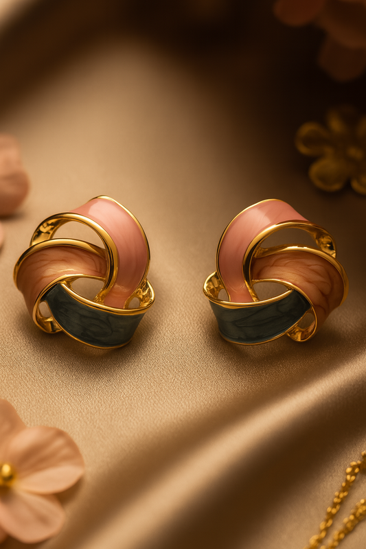 Elegant tricolor intertwined stud earrings with glossy enamel finish – modern statement jewelry with gold trim