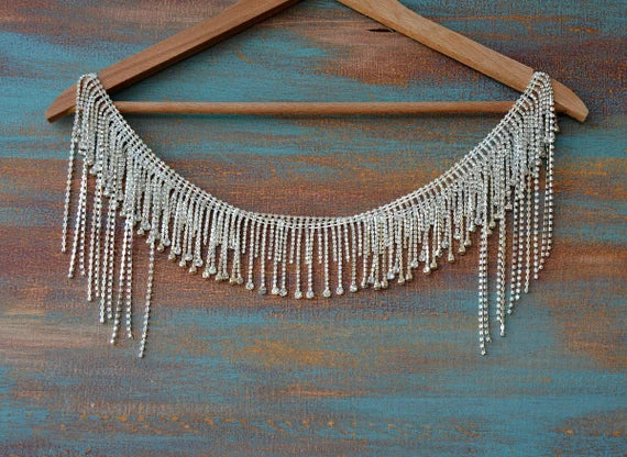 Dazzling Rhinestone Multipurpose Shoulder Chain to match with every Outfit