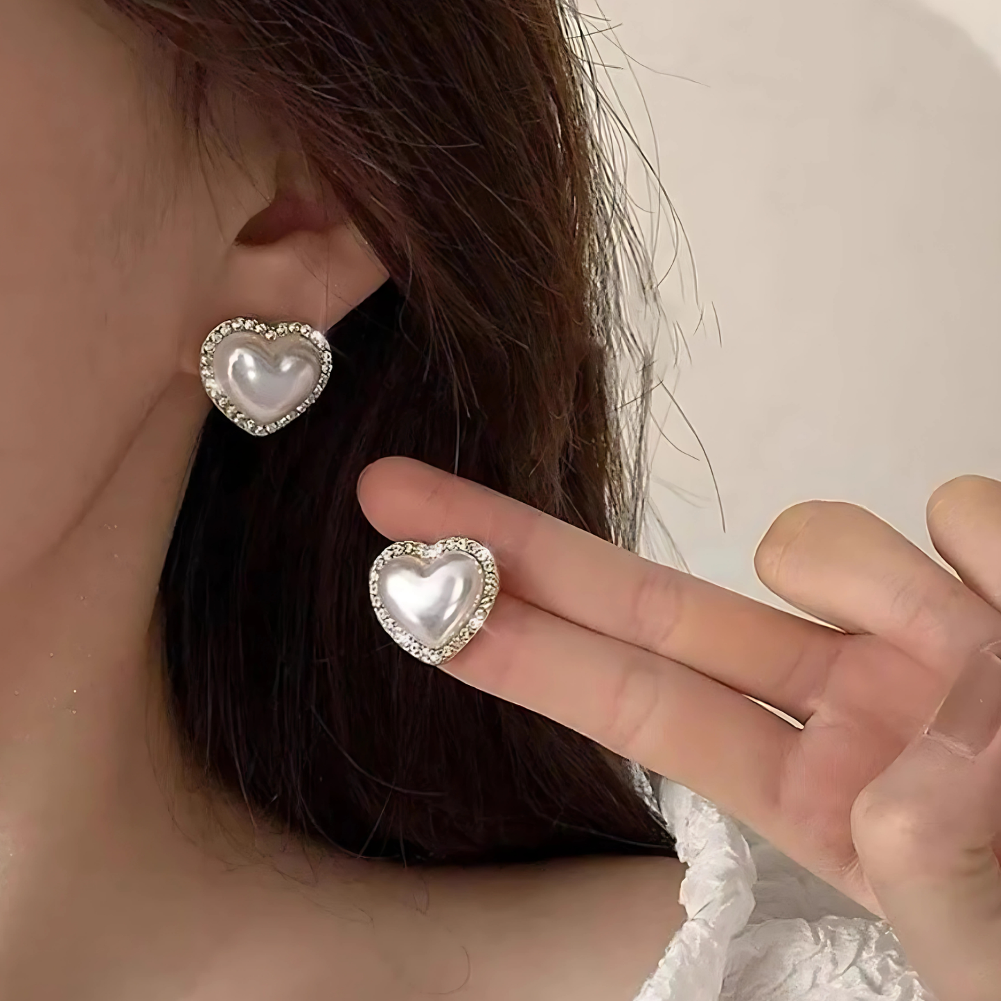 Statement Heart Pearl Stud Earrings