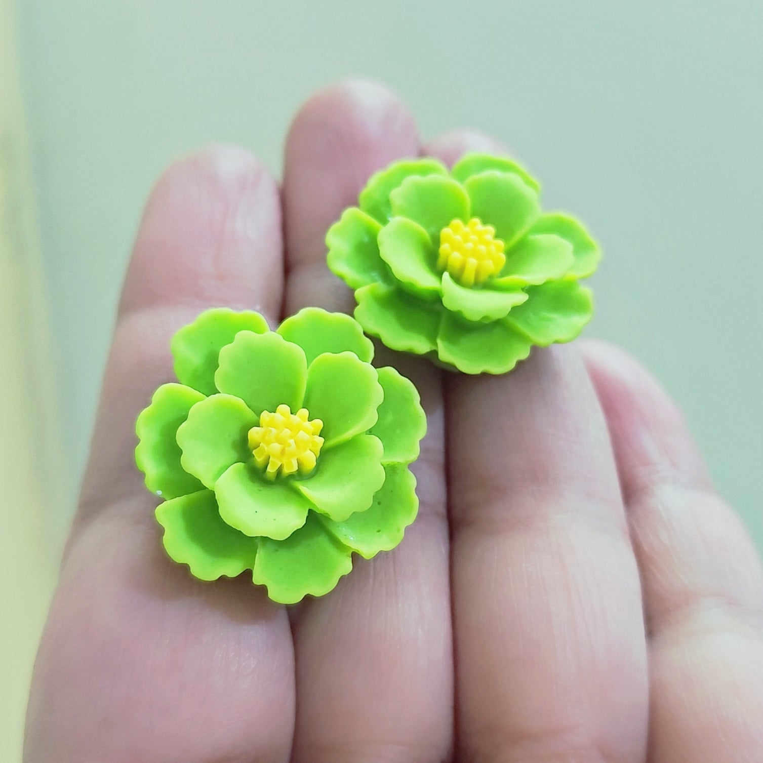 Boho-style handcrafted clay earrings – unique artisanal accessory perfect for casual and festive looks