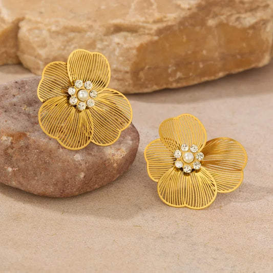 Gold wired flower stud earrings with pearl and rhinestone center – retro floral design for women